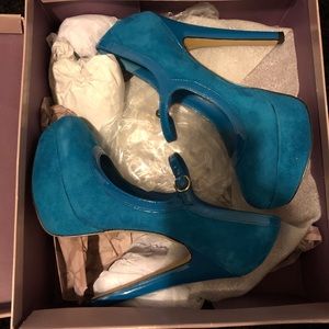 Turquoise heels